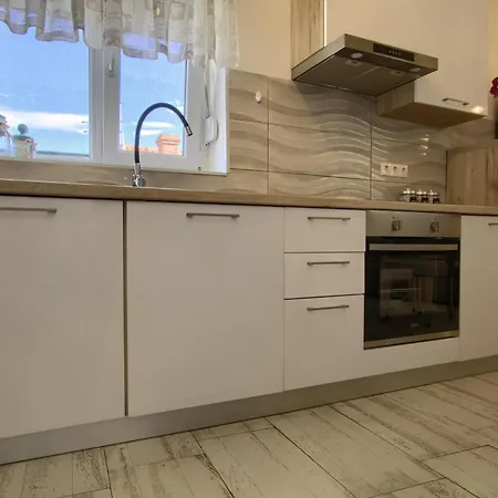 Karla - Private Roof Terrace & Sea View Daire